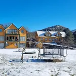 Hausvikstranda * 灵达尔