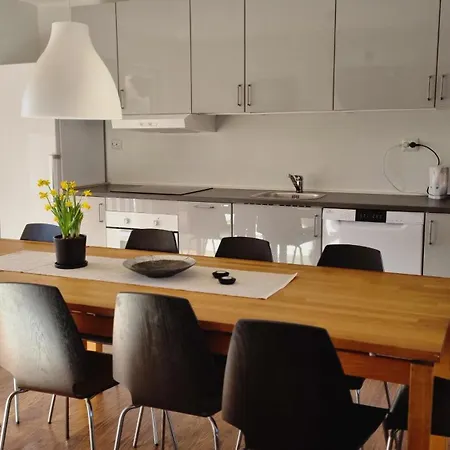Apartment Hausvikstranda *