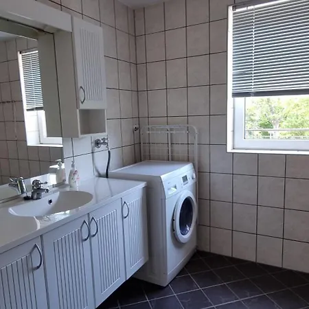 Lägenhet Hausvikstranda *