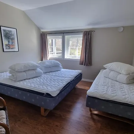 Hausvikstranda Apartman