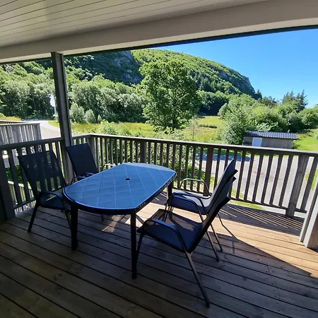 Apartment Hausvikstranda *