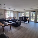 Appartement Hausvikstranda *