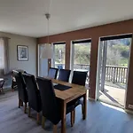 Appartement Hausvikstranda Lyngdal