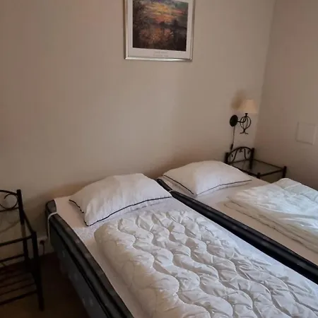 Apartamento Hausvikstranda Lyngdal