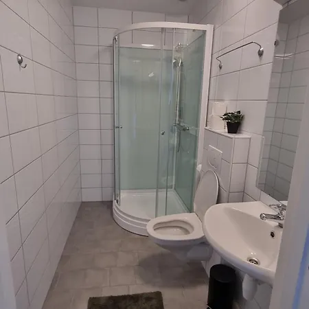 Hausvikstranda Apartamento *